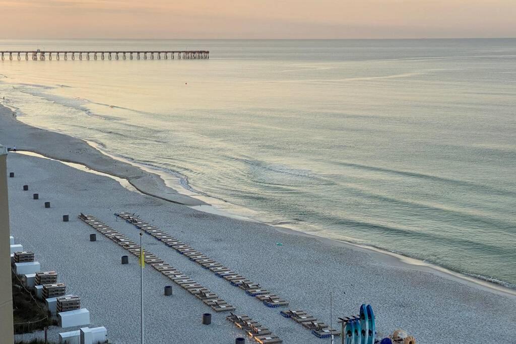 Happy Ours 2200 Sq Ft Corner Beachfront Sleeps 12 Panama City Beach Εξωτερικό φωτογραφία