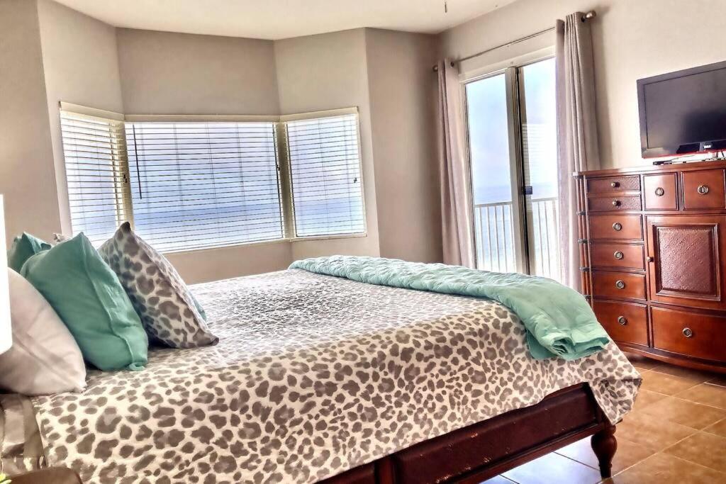 Happy Ours 2200 Sq Ft Corner Beachfront Sleeps 12 Panama City Beach Εξωτερικό φωτογραφία