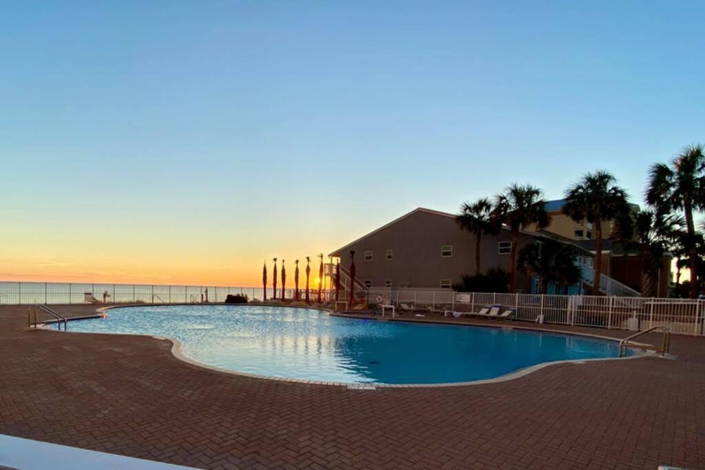 Happy Ours 2200 Sq Ft Corner Beachfront Sleeps 12 Panama City Beach Εξωτερικό φωτογραφία